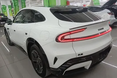 Xiaomi Auto YU7 2025, 6899 км, за 38449 USD - фото 4