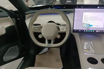 Xiaomi Auto YU7 2025, 6899 км, за 38449 USD - фото 13