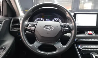 Hyundai Grandeur 2018, 169352 км, за 6874.67 USD - фото 13