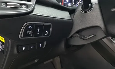 Hyundai Grandeur 2018, 169352 км, за 6874.67 USD - фото 17