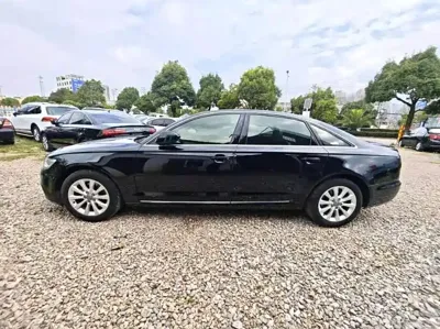 Audi A6L 2013, 220000 км, за 8334.07 USD