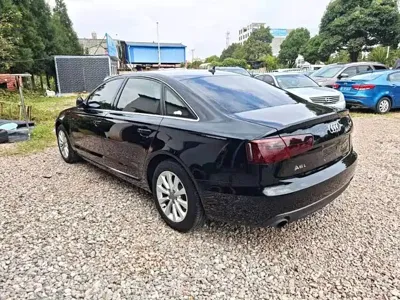 Audi A6L 2013, 220000 км, за 8334.07 USD