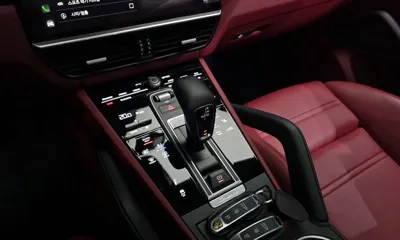 Porsche Cayenne 2023, 16564 км, за 76672.45 USD - фото 9