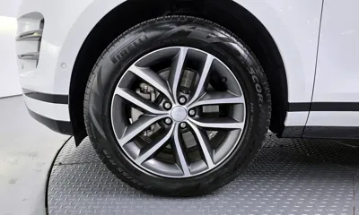 Land Rover Range Rover Evoque 2026, 7602 км, за 37661.05 USD