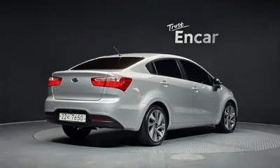 Kia Pride 2012, 69757 км, за 3172.93 USD