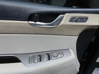 Hyundai Palisade 2020, 51114 км, за 15960.92 USD - фото 11