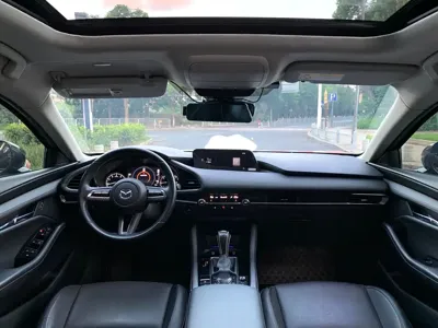 Mazda 3 Axela 2020, 60000 км, за 8799.12 USD - фото 7