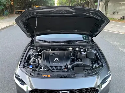 Mazda 3 Axela 2020, 60000 км, за 8799.12 USD - фото 13