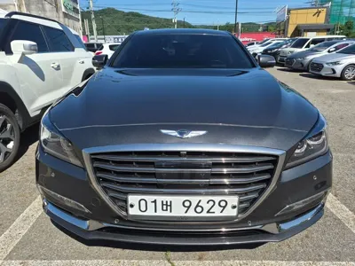 Genesis G80 2018, 177527 км, за 10097.73 USD