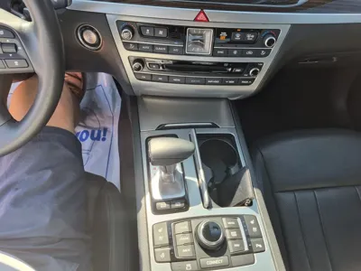 Genesis G80 2018, 177527 км, за 10097.73 USD - фото 12