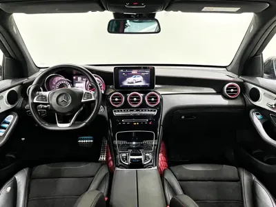 Mercedes-Benz GLC AMG 2018, 94000 км, за 21392.73 USD