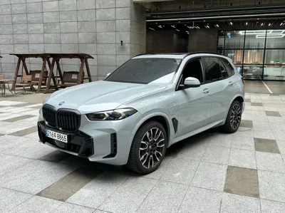 BMW X5 · 2025 год