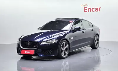 Jaguar XF · 2016 год