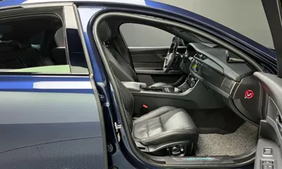 Jaguar XF 2016, 143757 км, за 9441.94 USD - фото 12