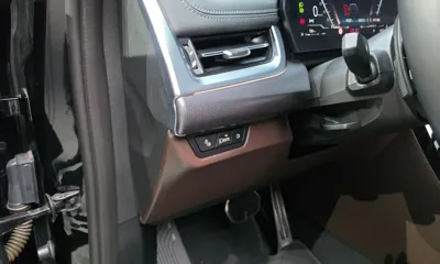 BMW X1 2023, 19337 км, за 25713.93 USD - фото 28