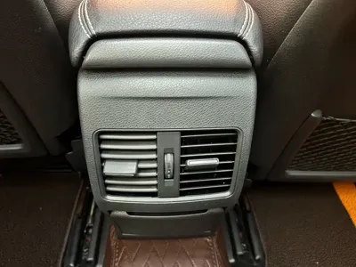 Mercedes-Benz GLA 2018, 70000 км, за 10284.51 USD - фото 33