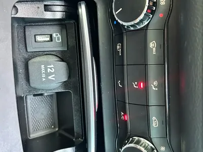 Mercedes-Benz GLA 2018, 70000 км, за 10284.51 USD - фото 38