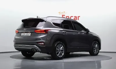 Hyundai Santafe 2019, 102563 км, за 11480.9 USD