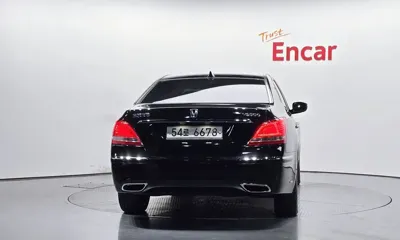 Hyundai Equus 2012, 247666 км, за 3606.15 USD