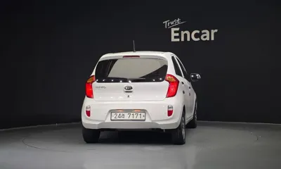 Kia Morning 2015, 125798 км, за 2565.12 USD