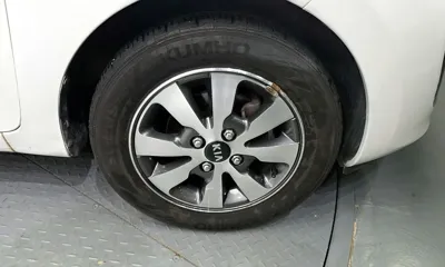 Kia Morning 2015, 125798 км, за 2565.12 USD