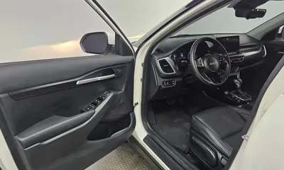 Kia Seltos 2022, 79552 км, за 11009.78 USD - фото 10