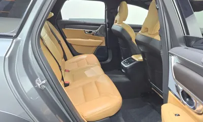Volvo V90 2019, 129648 км, за 11815.68 USD - фото 11