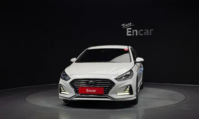 Hyundai Sonata 2019, 238139 км, за 5795.4 USD