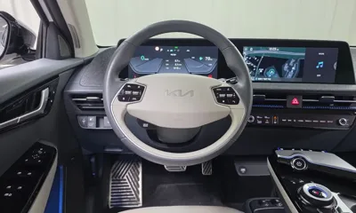 Kia EV6 2023, 111984 км, за 19364.58 USD - фото 32