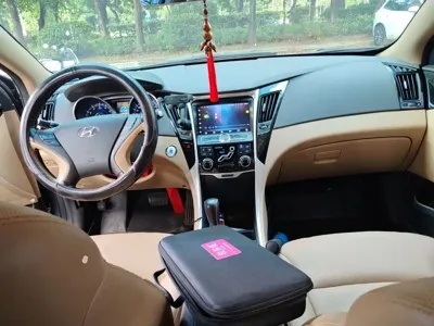 Hyundai Sonata 2014, 87800 км, за 3984.1 USD - фото 6