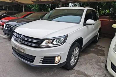 Volkswagen Tiguan · 2016 год