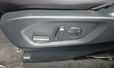 Ford Explorer 2018, 71377 км, за 8794.79 USD - фото 31