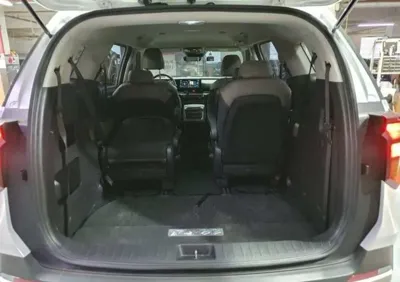 Kia Canival 2024, 60925 км, за 9137.46 USD - фото 9