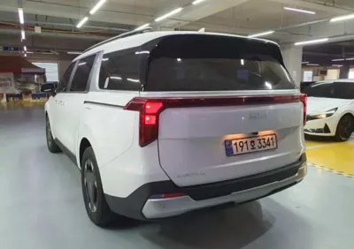 Kia Canival 2024, 60925 км, за 9137.46 USD - фото 10