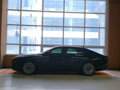Hyundai Grandeur 2025, 20500 км, за 20720.18 USD