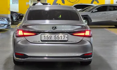 Lexus ES 2019, 55300 км, за 24484.71 USD