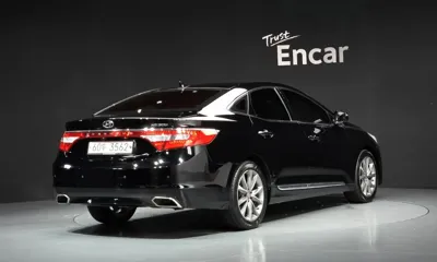 Hyundai Grandeur 2015, 119421 км, за 5139.22 USD