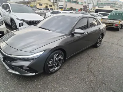 Hyundai Avante 2024, 12600 км, за 11684.39 USD