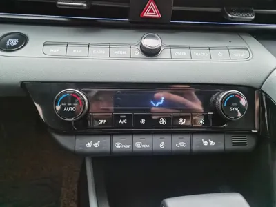 Hyundai Avante 2024, 12600 км, за 11684.39 USD - фото 8