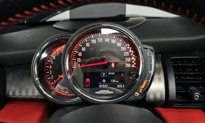 MINI Cooper 2019, 87337 км, за 11100.89 USD - фото 8
