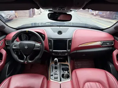 Maserati Levante 2018, 80000 км, за 28590.11 USD