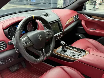 Maserati Levante 2018, 80000 км, за 28590.11 USD - фото 6