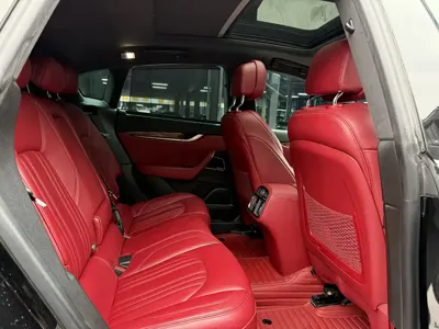 Maserati Levante 2018, 80000 км, за 28590.11 USD - фото 9
