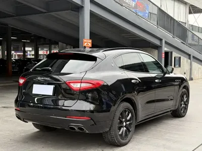 Maserati Levante 2018, 80000 км, за 28590.11 USD - фото 12
