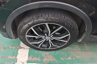 Volkswagen Tiguan L 2019, 118200 км, за 13016 USD - фото 23