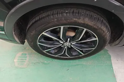 Volkswagen Tiguan L 2019, 118200 км, за 13016 USD - фото 29