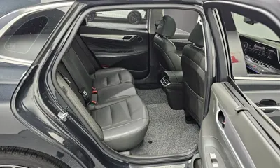 Hyundai Grandeur 2020, 63463 км, за 12958.25 USD - фото 11