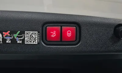Mercedes-Benz E-Class 2026, 4078 км, за 49902.31 USD - фото 37