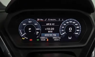 Audi Q4 e-tron 2025, 15963 км, за 32443.01 USD - фото 8