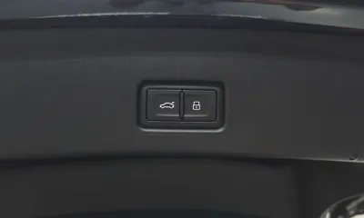 Audi Q4 e-tron 2025, 15963 км, за 32443.01 USD - фото 32